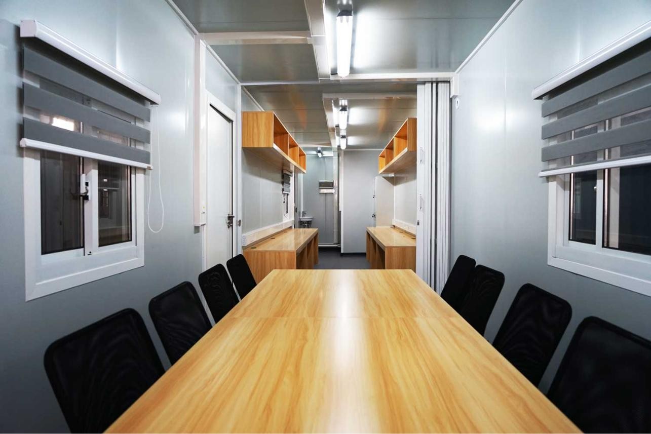 Meeting Halls/Conference Rooms